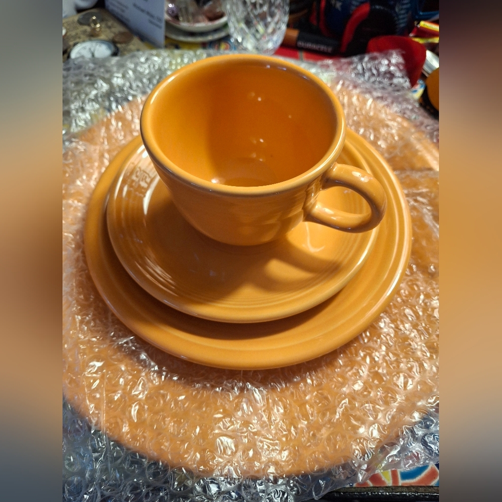 Fiestaware Melon Butterscotch Salad Plate Sauce Bowl Cup & Saucer 4 Pcs Excel - Picture 4 of 9